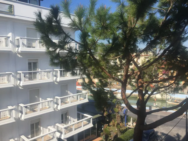 Residence Veliero a Riccione, vacanze al mare - foto 32