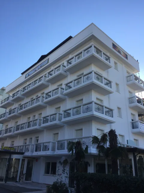 Residence Veliero a Riccione, vacanze al mare - foto 50